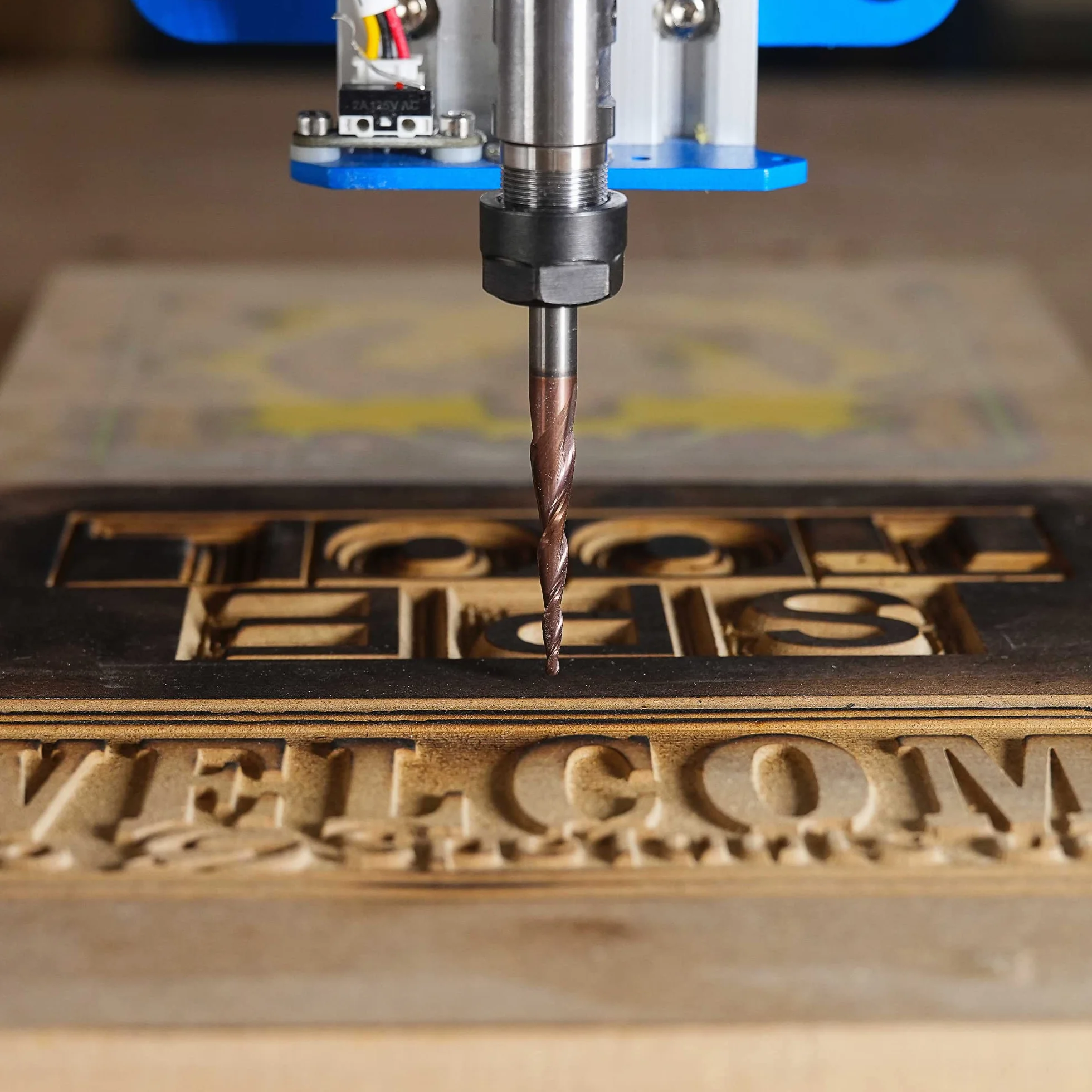 SpeTool Kugelkopffräser Konische Fräser für Oberfräse CNC 2 Flöten 0,25 mm Radius VHM Gravierfräser 6mm Schaft mit HSi Beschichtung Schaftfräser für 2D und 3D Gravur