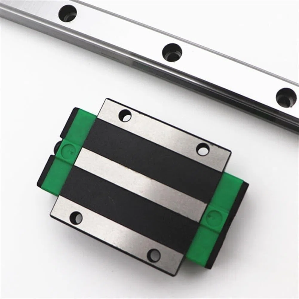2 Stück HGW25CC Lineargleitlager HGH20CA Quadratischer Gleitblock für HGR25 Hochleistungs-CNC-Linearführung