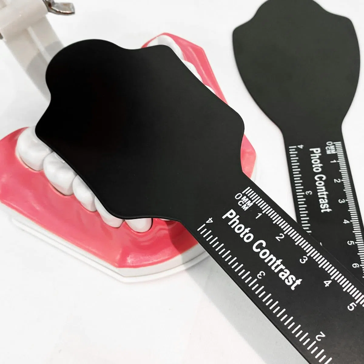 Sarini 2-teiliges Dentalfoto-Kontrastbrett mit schwarzem Hintergrund, Dentalfoto, vollständig autoklavierbar, Dental-Oralkontrastbrett, Zahnpflege-Kits